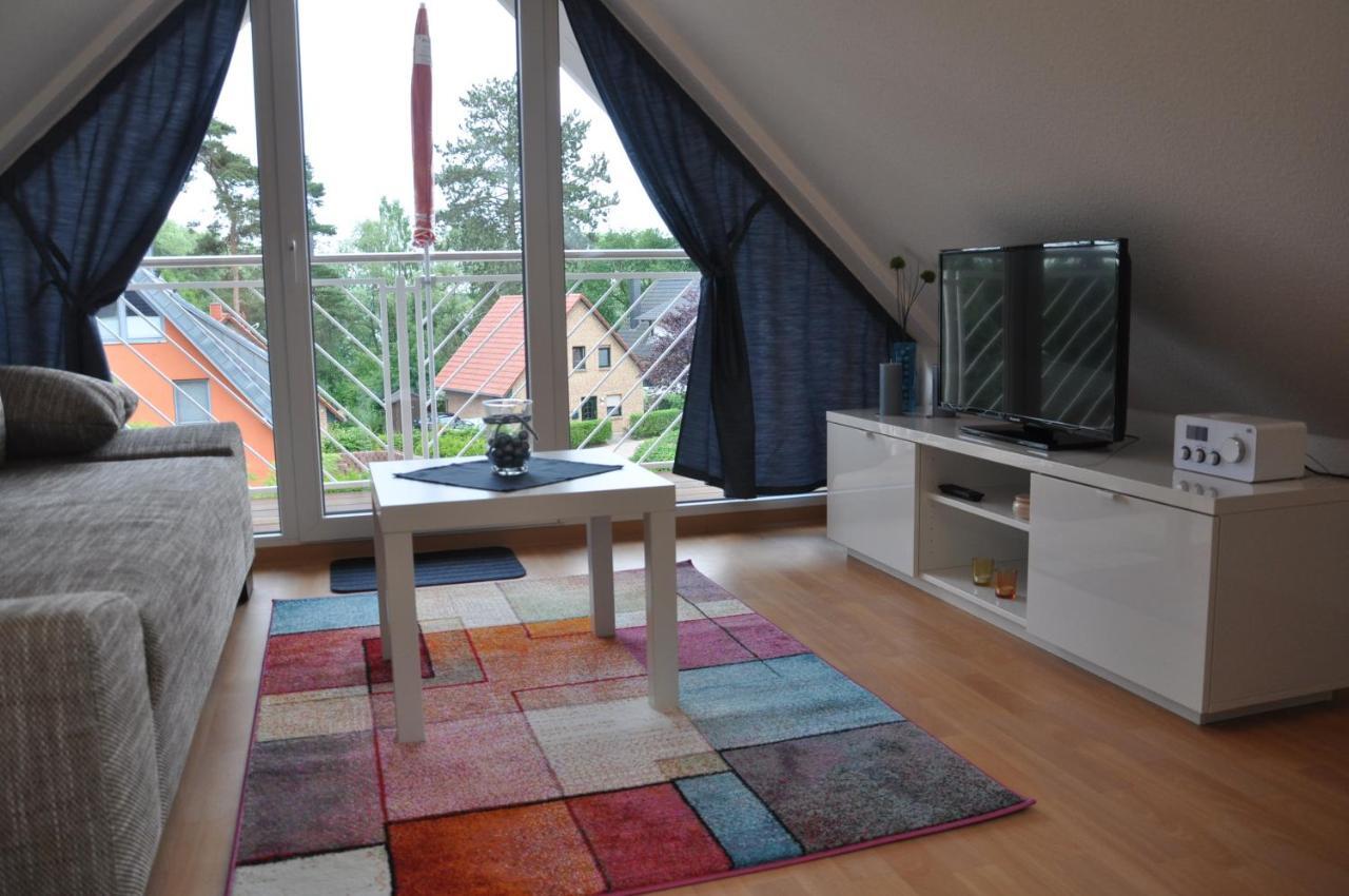 Ferienhaus Mueritzzauber / 1 Zimmer Dachgeschoss-Appartement Röbel 外观 照片
